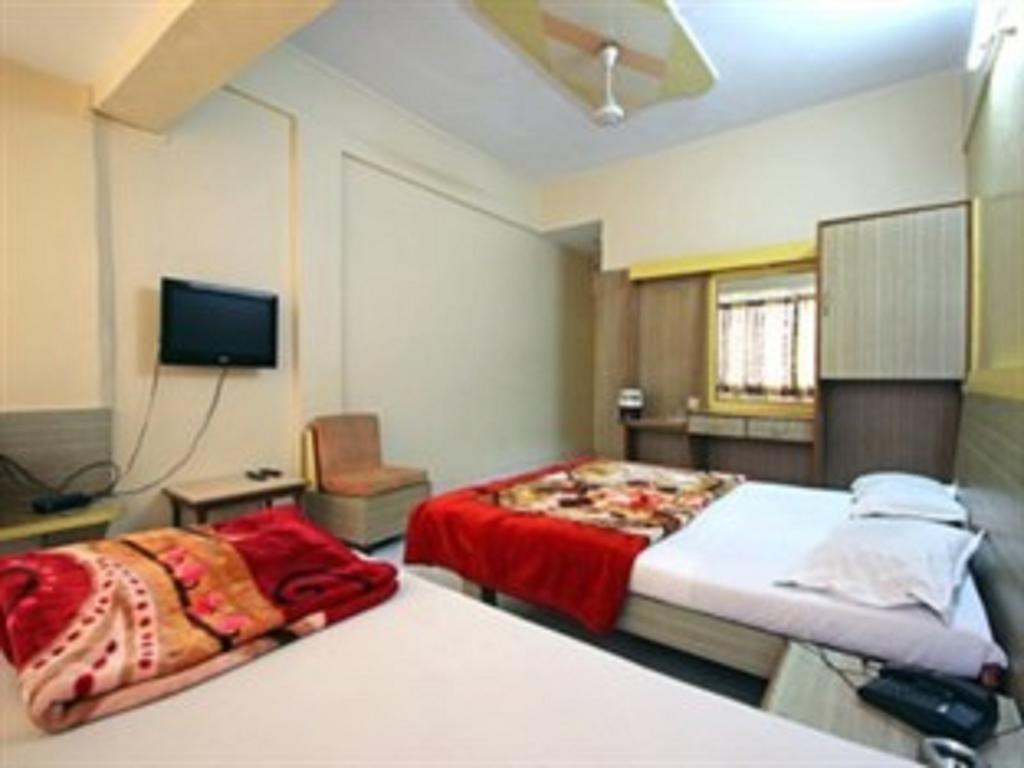 Tourist International Hotel Pune
